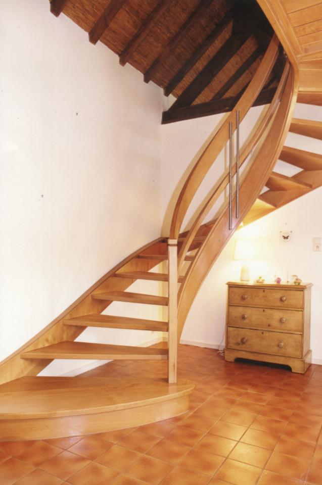 escaliers balancés contemporains