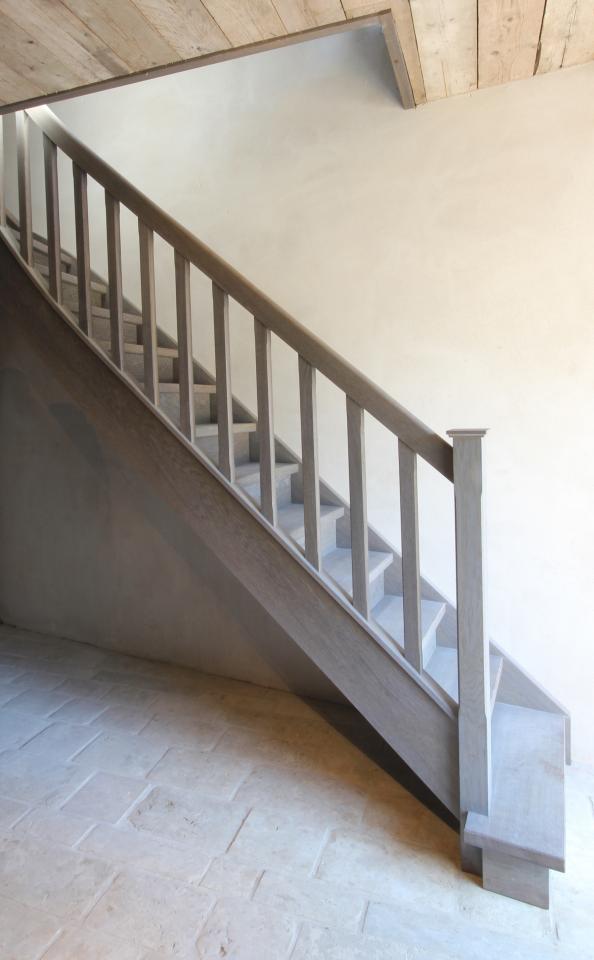 rampe escalier sur mesure avec fuseaux plats grez-doiceau