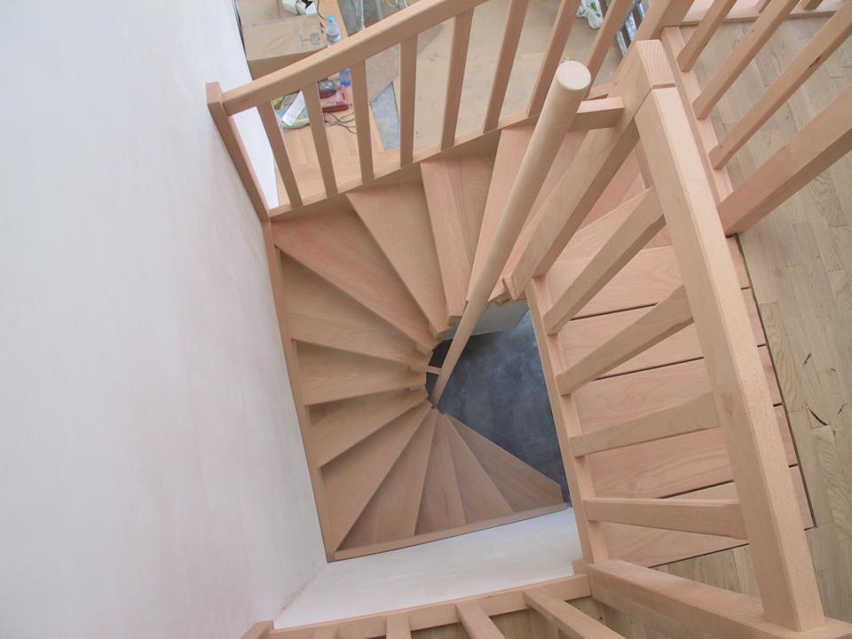escalier hélicoïdal par empilage gembloux